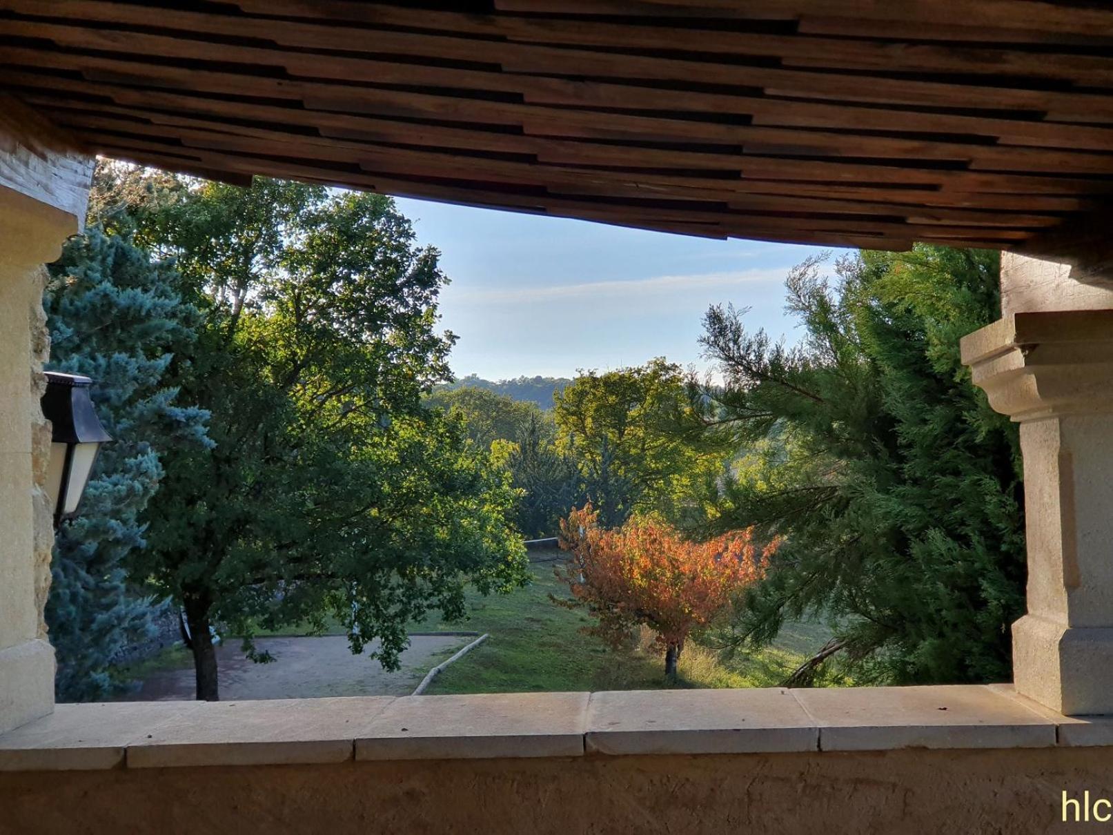 Les Demeures Du Clos Niozelles Habitación foto
