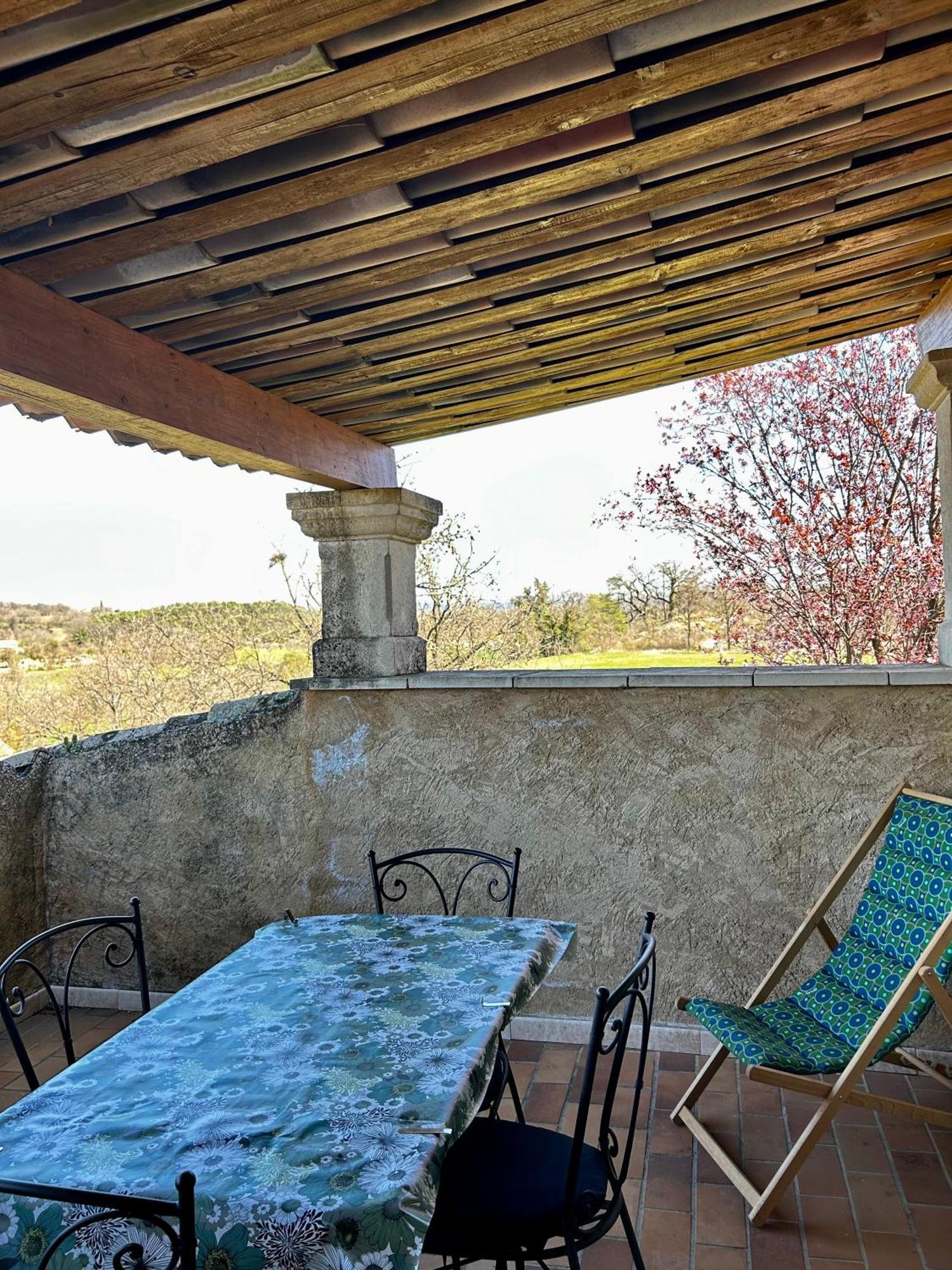 Les Demeures Du Clos Niozelles Exterior foto